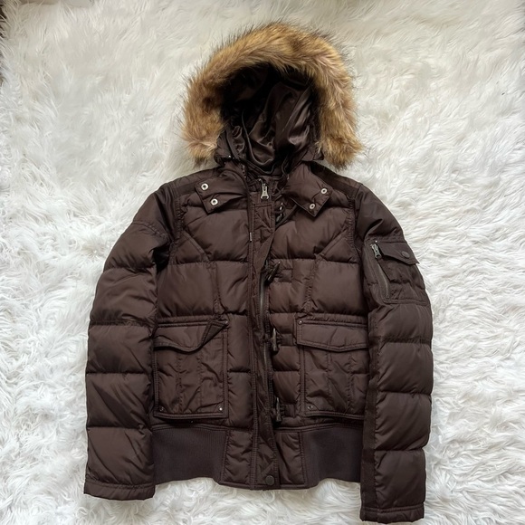 Tommy Hilfiger Women Down Puffer Jacket Brown Faux Fur Hood Size Medium 🤎 - Picture 1 of 7